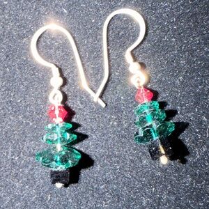 Elegant Christmas Tree Earrings